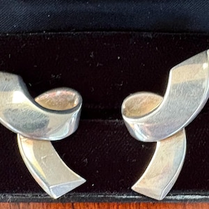 Paloma Picasso sterling earrings/Tiffany & Co