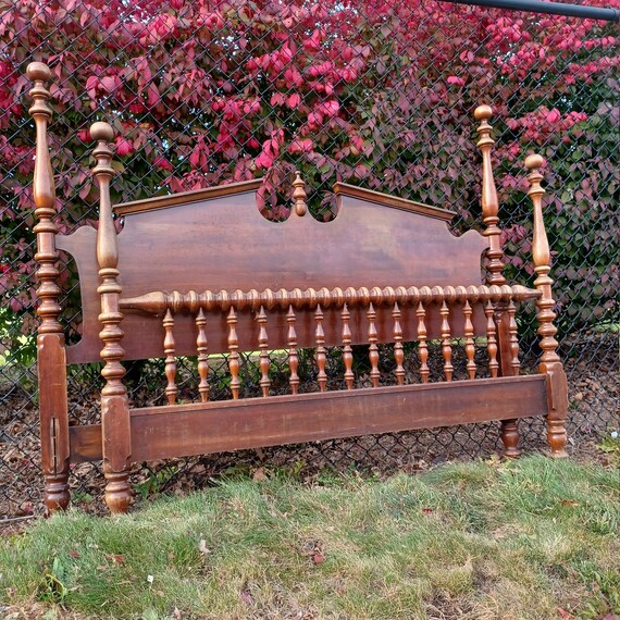 Furniture Poppy Cottage Vintage Furniture BED Full Size Wood Side Rails