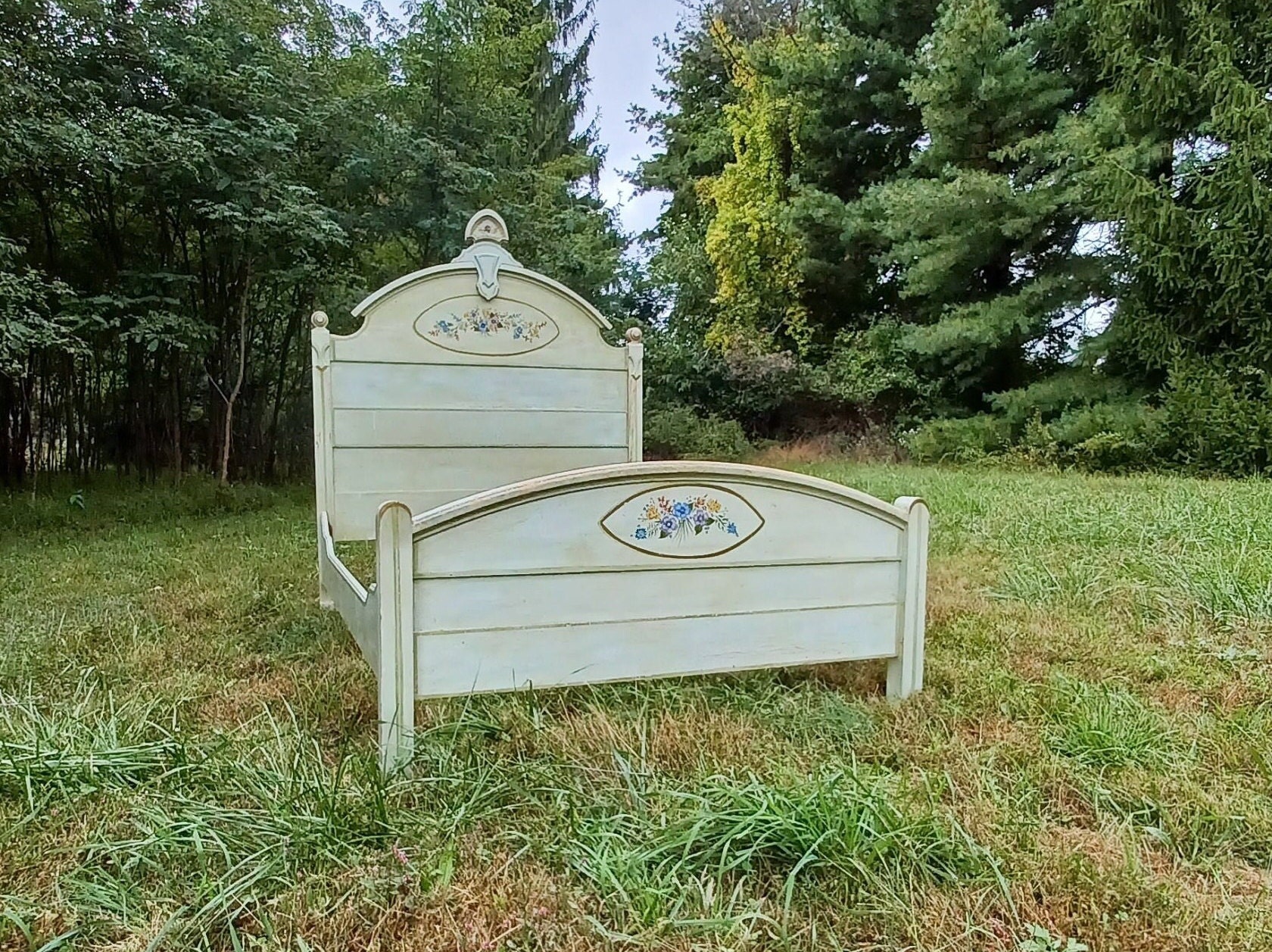 Furniture Poppy Cottage Vintage Furniture BED Full Size Wood Side Rails