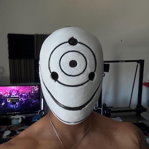 3D Printed Shinobi Mask – Anime-Inspired Spiral Design | Cosplay & Display Prop