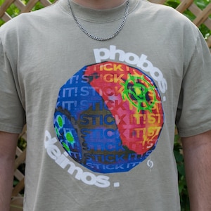 Halo Tshirt, halo sticky grenade shirt, vintage style, streetwear, phobos deimos, halo video game, halo 3, halo ce, halo reach master chief