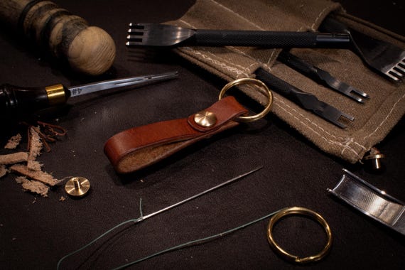 Made in USA with premium Wickett & Craig bridle leather and solid brass hardware — this is the leather keychain for someone who actually knows their materials.
