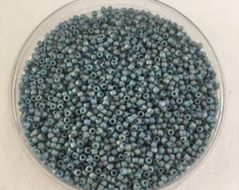 TOHO 15/0 Seed Beads  - Semi - Glazed Rainbow Desert Sage #2635F