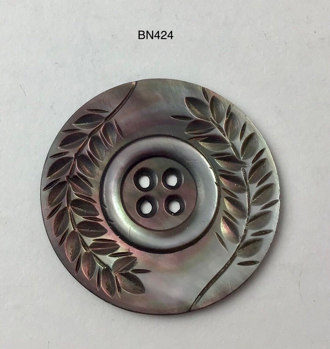 Button Art Shell Vintage Shell Button 1 Carved Button - Etsy