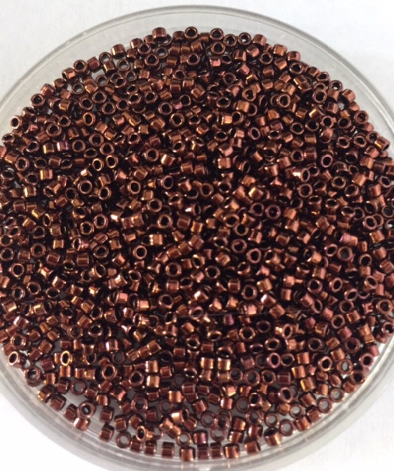 AIKO Precision Cylinder Beads Red Bronze Metallic #222