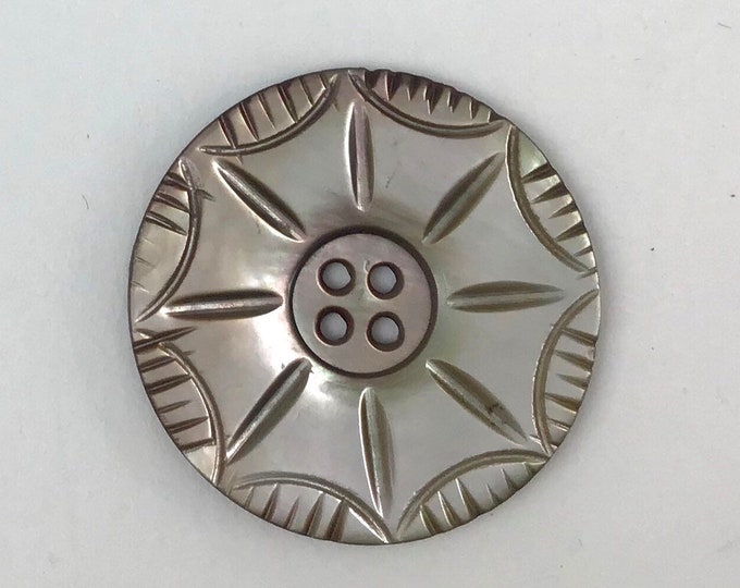 Vintage Carved Shell Button - Etsy