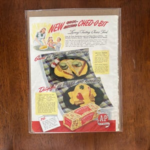 1945 - Ched-O-Bit A&P Cheese Ad - Original Vintage Collectible