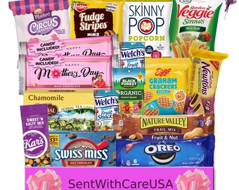Mothers Day Gift Basket, Snack Box for Mom | Mother's Day Care Package with Chocolate & Candy Treats | Unique Mom Gift for Grandma, Notecard