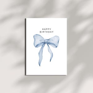 Cartão de feliz aniversário com laço azul digital - cartão fofo, cartão com tema azul