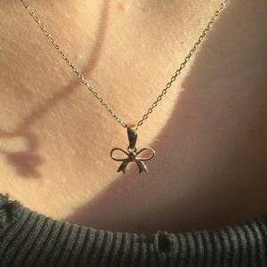 14K Gold Bow Ribbon Necklace - Dainty Bow Necklace-Tiny Bow Necklace - Ribbon Necklace - Bridesmaid Necklace - Minimal Ribbon Necklace-Gifts