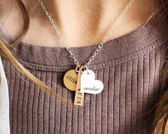 Name Necklace with Three Engraved Names | Mother&#39;s Necklace Personalized | Custom Mother&#39;s Day Necklace | Personalized Jewelry for her