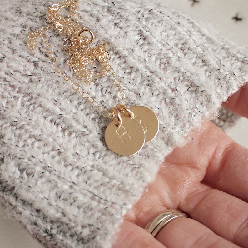 14k gold hand stamped initials charm necklace for everyday wear, waterproof and sweatproof

Gold Initial Necklace | Gift for Mom | Letter Necklace | Necklace with Initial | Gift under 40 | Gift for Grandma | Bridesmaid