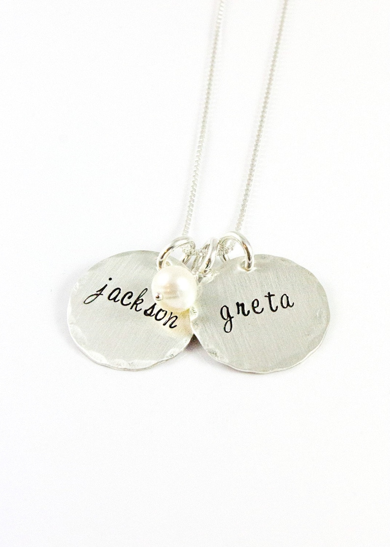 Classic Kids Names Necklace Mom gift grandma gift Personalized Name Necklace Sterling Silver and Pearl Necklace with Names handstamped