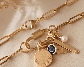 Collar con dije de oro y mosquetón personalizado, acero inoxidable PVD de 18 quilates.
