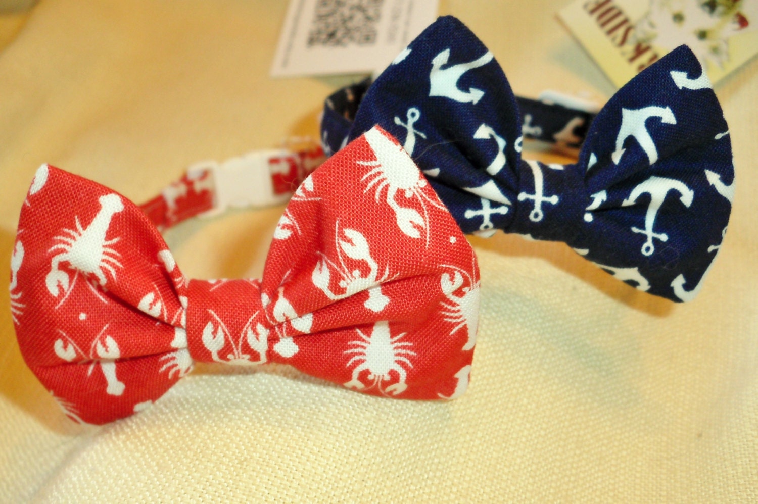 cutaway collar with bow tie
