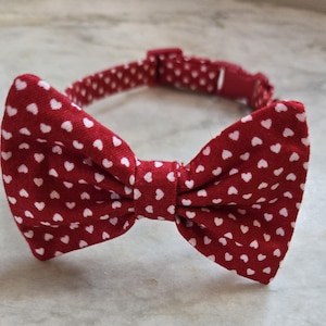 Valentines Day Bow Tie Collar For Cats And Dogs