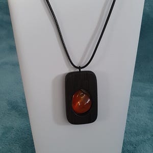 Amber black oak