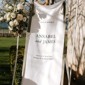 Minimalist Wedding Welcome Sign, Custom Fabric Wedding Banner with Names & Date, Outdoor Garden Ceremony Decor, Personalized Linen Sign