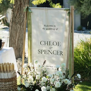Custom Wedding Fabric Sign, Linen Wedding Welcome Sign, Modern Outdoor Wedding Banner, Personalized Wedding Decoration,Engagement Party Sign