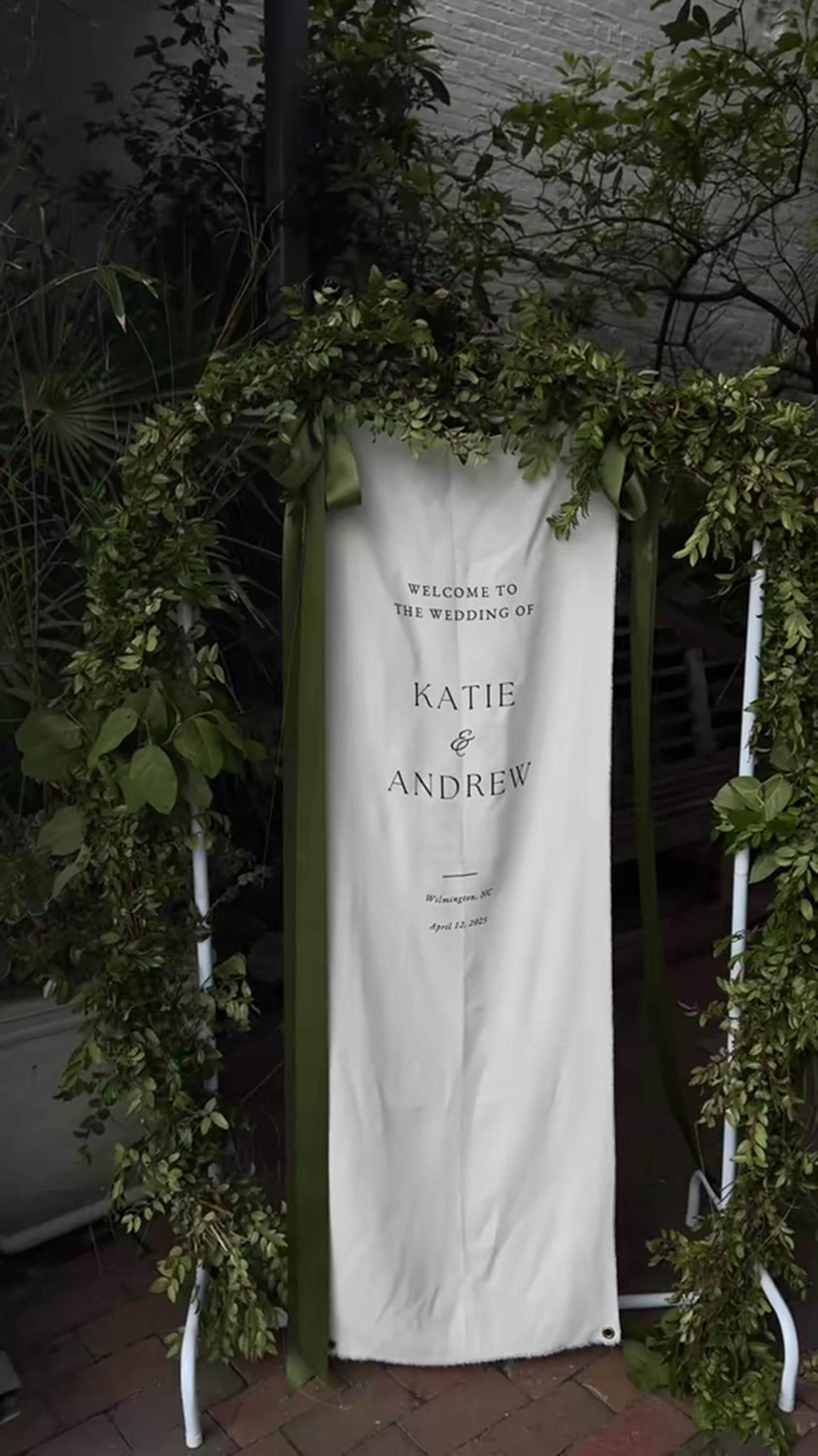 Wedding Welcome Sign, Modern Wedding Welcome Sign, Fabric Sign, Wedding Fabric Welcome Sign, Custom Linen Wedding Signs, Boho Wedding