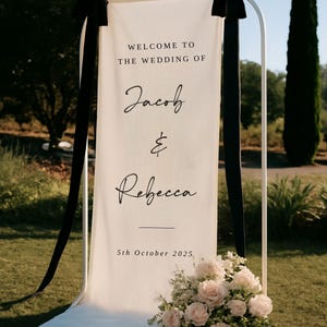 Custom Wedding Fabric Sign, Linen Wedding Welcome Sign, Modern Outdoor Wedding Banner, Personalized Wedding Decoration,Engagement Party Sign