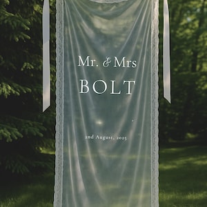 Romantic Sheer Wedding Sign, Linen Wedding Welcome Sign,Modern Outdoor Wedding Banner, Personalized Wedding Decoration,Engagement Party Sign
