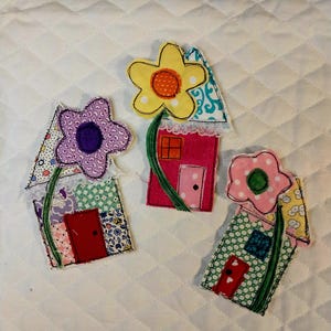 Little Quilted Houses! 4.5x3 in. Junk Journal, Scrapbook or Patches!