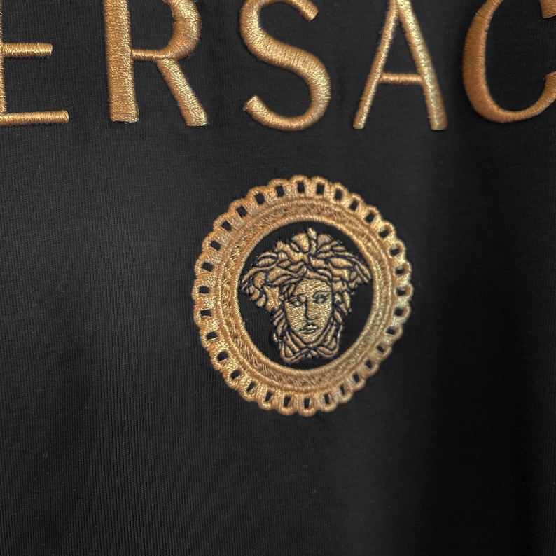 Duty Paid: Versace Golden Medusa Logo Embroidery Black T-shirt Size S image 5