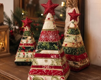 Christmas Fabric Tree Quilt Pattern, Festive Tabletop Decor, Patchwork Scrap Quilt, Pine Glow 2715T