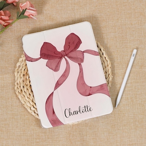 Cute Bow Tie iPad Case with Pen Solt Cover for iPad Air 4/5/6 Pro 11 12.9 13 Inch 2024 M2 M4 Mini 7/6 Protective iPad Sleeve