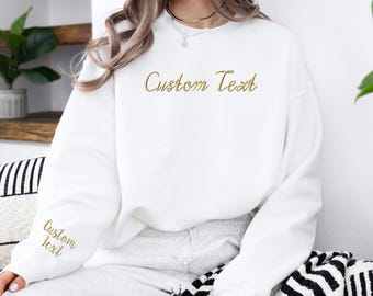 Custom Text Embroidered Names on the Sleeve Sweatshirt, Personalized Name on Sleeve Hoodie, Custom Crewneck Sweatshirt, Gifts For Mom
