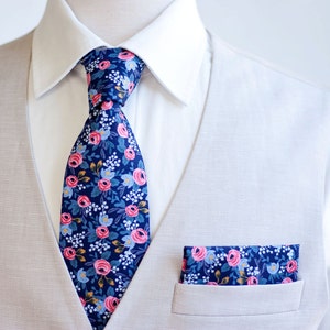 Cravatta, cravatte, cravatta da uomo, cravatta, cravatte floreali, cravatta per testimoni dello sposo, regalo per testimoni dello sposo, matrimoni, cravatte, carta da fucile Co - Rosa in marina