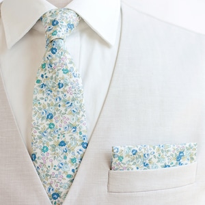 Necktie, Neckties, Mens Necktie, Neck Tie, Floral Neckties, Groomsmen Necktie, Ties, Wedding, Blue Floral Necktie, Tie - Bouquet In Blue