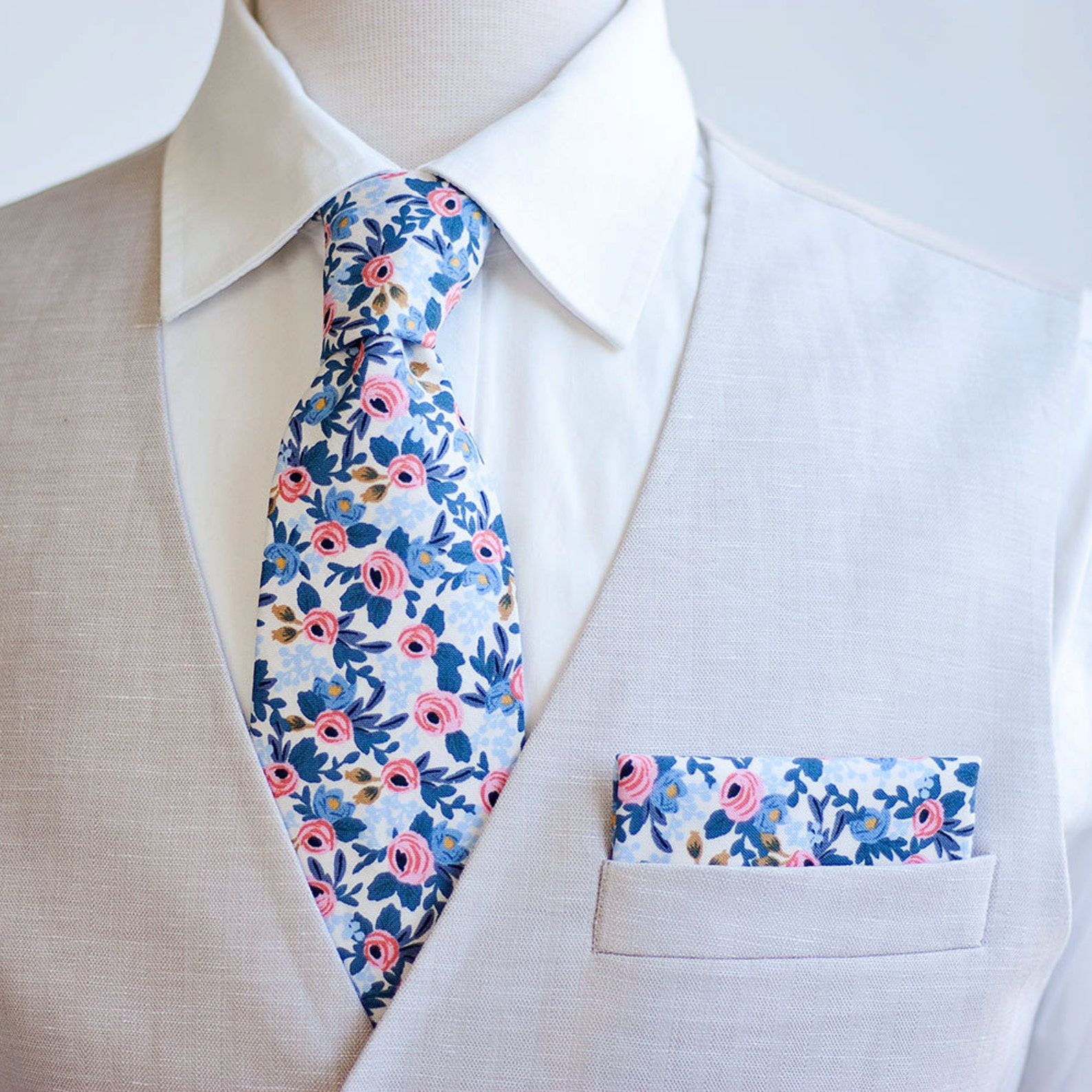 mens wide necktie