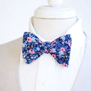 Bow Ties, Bow Tie, Bowties, Mens Bow Ties, Freestyle Bow Ties, Self-Tie Bow Ties, Groomsmen Bowties, Ties, Rifle Paper Co - Rosa In Navy