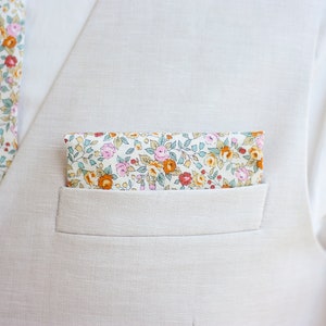 Einstecktuch, Einstecktuch, Taschentuch, Herren Einstecktuch, Jungen Einstecktuch, Gelb Floral, Hochzeit, Groomsmen - Blumenstrauß im Sommer