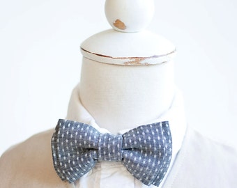 Bow Tie, Boys Bow Tie, Bow Ties, Baby Bow Ties, Bowtie, Bowties, Ring Bearer, Bow ties For Boys, Ties, Christmas  - Indigo Chambray Dot