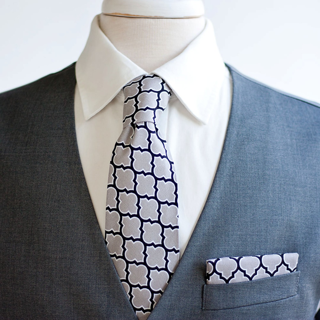 mens wide necktie