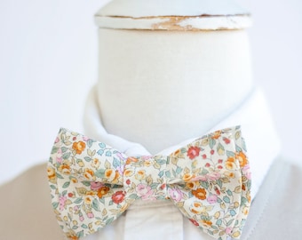 Bow Tie, Bow Ties, Boys Bow Ties, Baby Bow Ties, Bowties, Ring Bearer, Wedding Bow Ties, Yellow Floral Bow Tie, Yellow - Bouquet In Summer