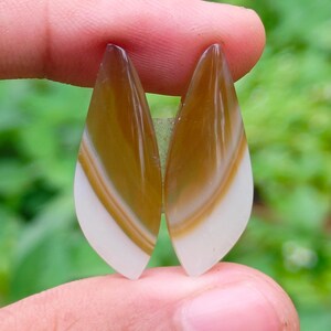 Carnelian Matching Pair – Cabochon Stones for Artisan Jewelry Designers