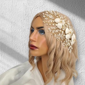 White Seashell Pearl Wedding Side Headpiece and Hair Comb Set: Floral Bridal Hair Accessory