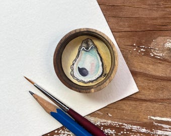 Oyster Decor, Oyster Shell Painting, Original Watercolor Miniature Box Painting with Magnet, Oyster Love Magnet