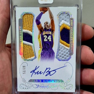 Kobe Bryant Patch Auto 1:1 Flawless (Real Patch Card)