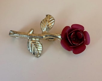 Sweet Little Vintage Gold Tone and Red Rose Brooch