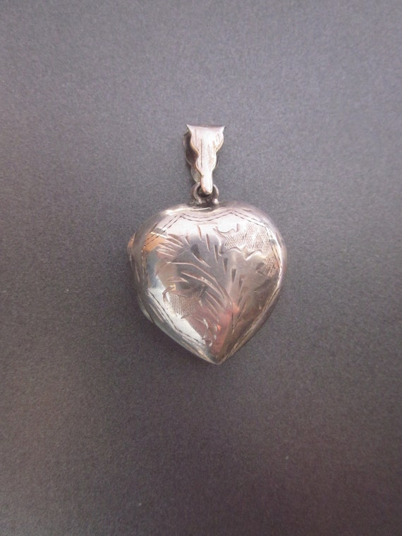 Vintage Sterling Silver Puffy Heart Locket 925 Je… - image 1