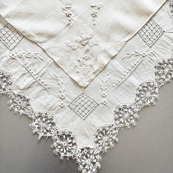 Vintage Linen Lace Handkerchief Lot Hand Embroidered