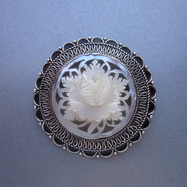 Sterling Silver Carved Mother of Pearl Vintage Brooch/Pendant MOP Jewelry