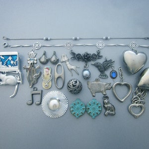 Vintage Jewelry Pendant Lot Destash