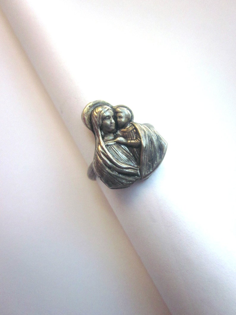 Vintage Religious Ring Mary and Child Adjustable Ring Band