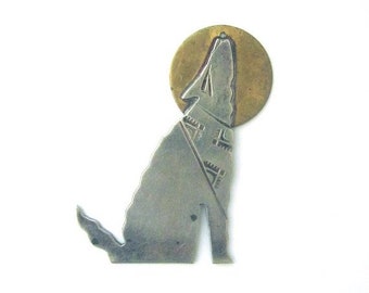 SALE Vintage Sterling Silver Wolf Pendant Charm Sterling Supply